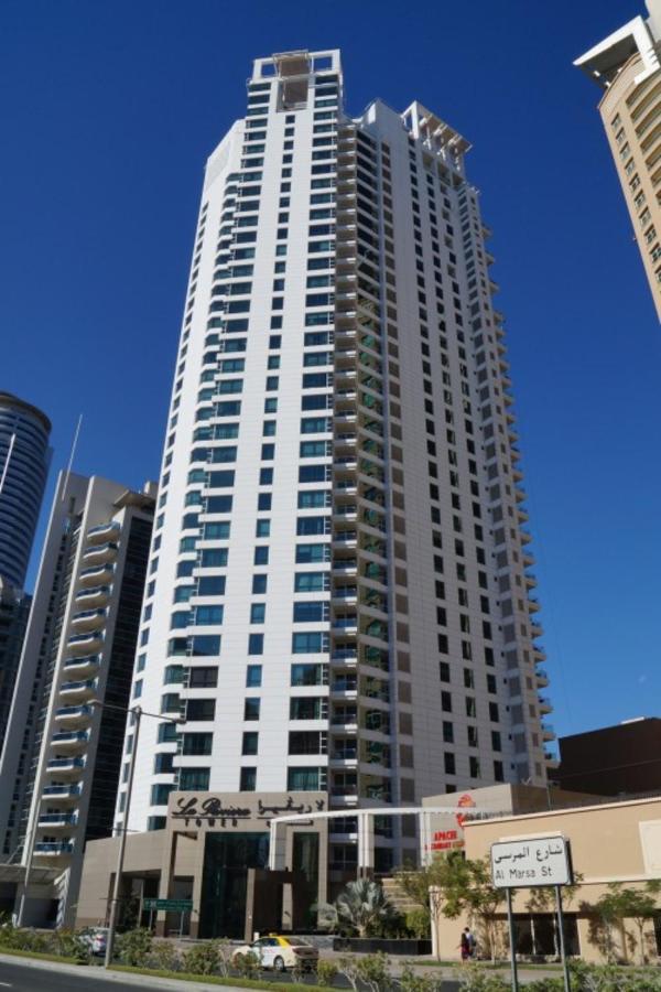 Appartement Expansive 2br In La Riviera By Deluxe Homes
